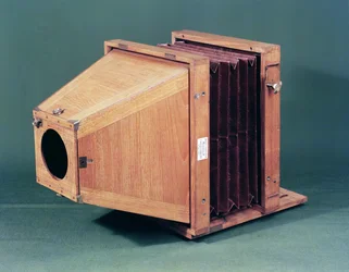 Fotocamera a lastra umida, 1856